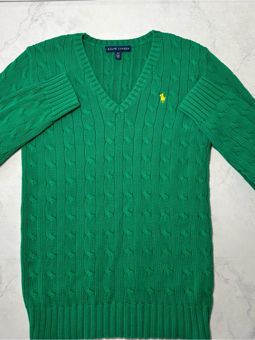 Ralph Lauren Women’s Small Green Cable Knit V-Neck Sweater Yellow Pony